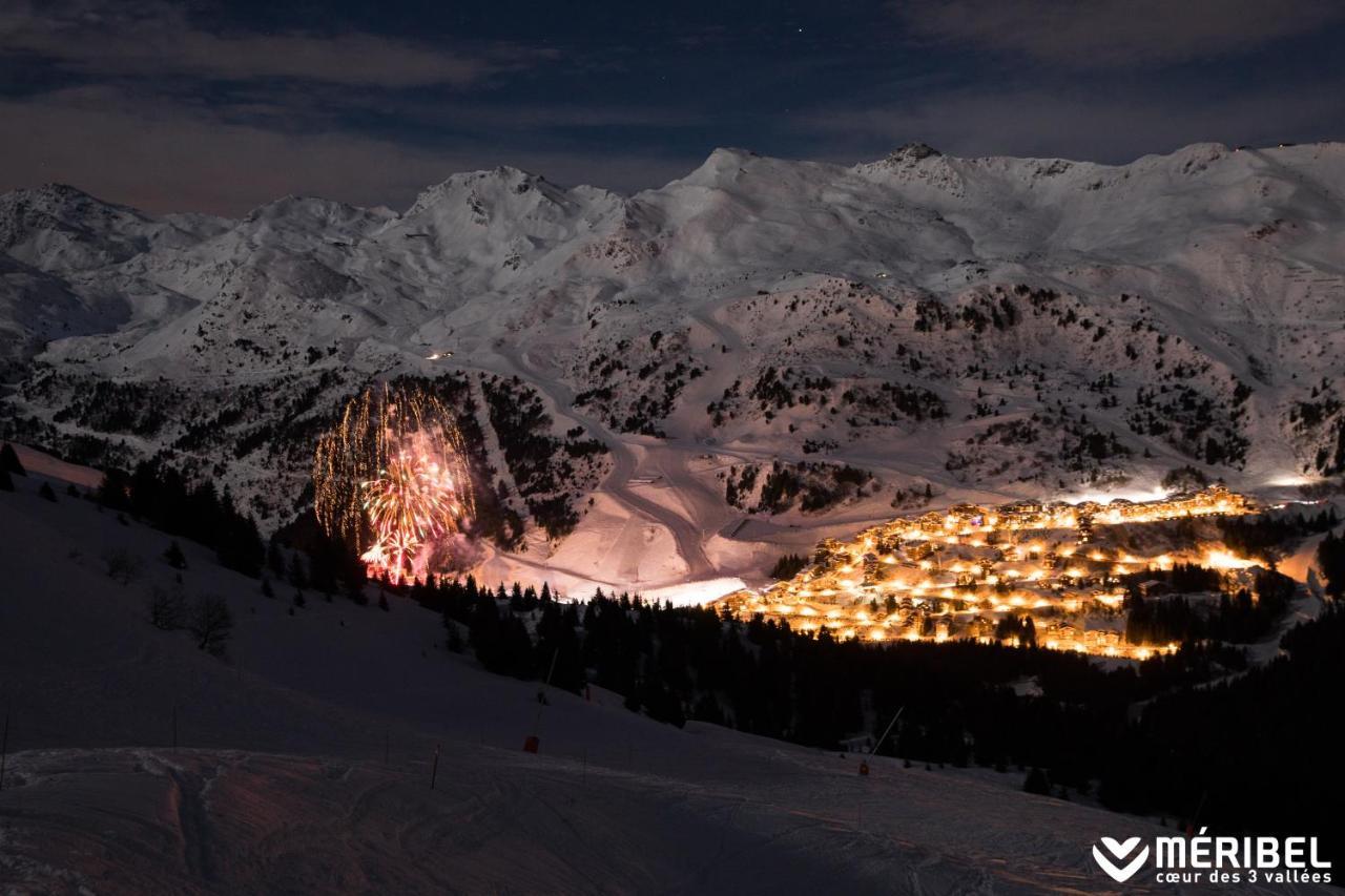 Hotel Le Chamois D'Or, Ussim Vacances เมรีเบล ภายนอก รูปภาพ
