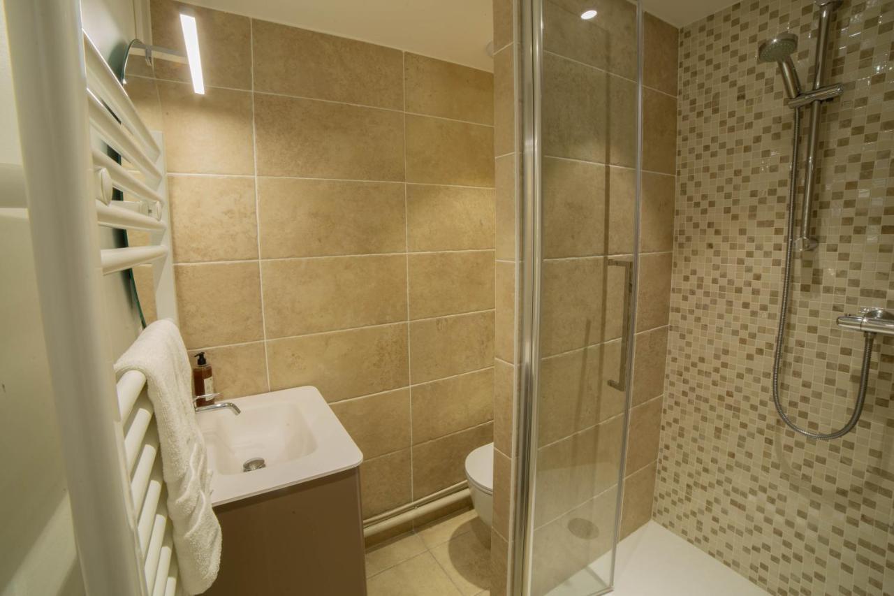 Hotel Le Chamois D'Or, Ussim Vacances เมรีเบล ภายนอก รูปภาพ